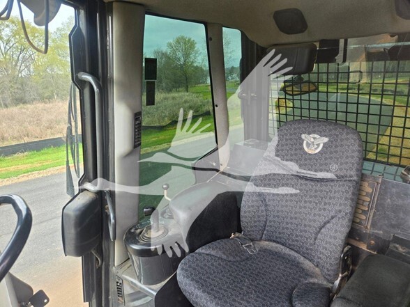 2020 CASE 750M C32526