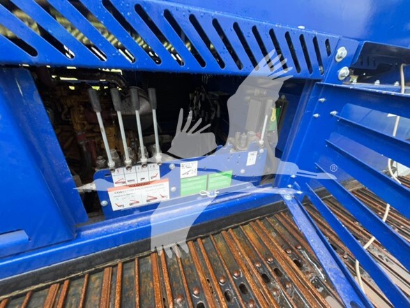 2025 EDGE TS80 CS735E