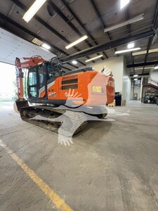 2024 HITACHI ZX210 LC-7H EX537E