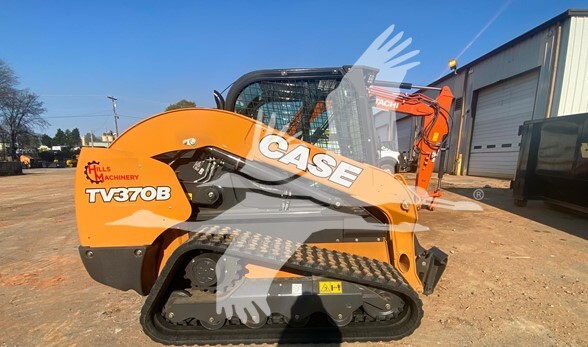 2025 CASE TV370B CT482M