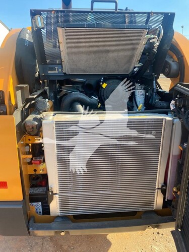 2025 CASE TV370B CT482M