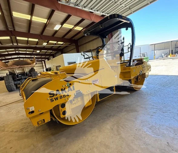 2025 SAKAI SW884 RO616F