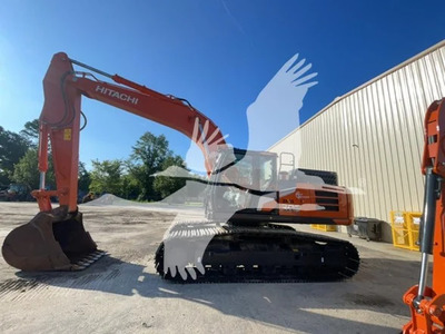 2023 HITACHI ZX300 LC-6 — Hitachi ZX300 LC-6 — Raleigh, North Carolina
