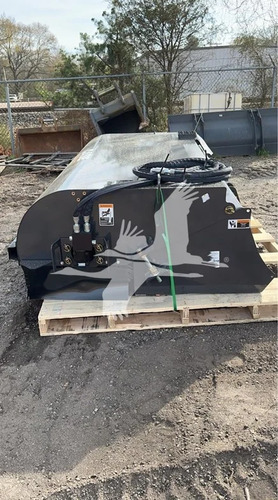 2023 Sweeper CASE AA754D